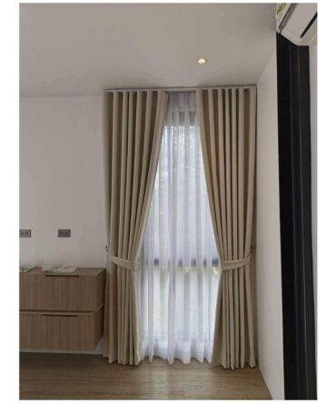 Beautiful quality fabric blackout curtain